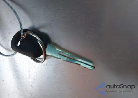 2006 Chevrolet Silverado 1500 Work Truck z USA, uszkodzony, nr VIN 3GCEC14X16G147393